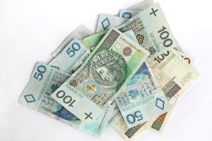 różnice między kredytem a pożyczką