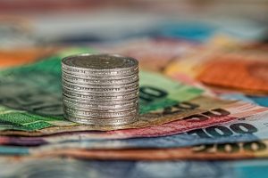 Pieniądze papierowe i monety